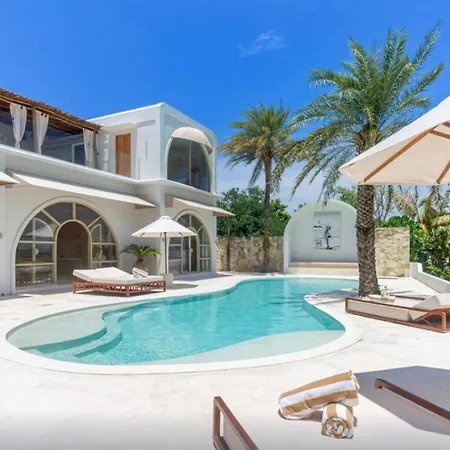 5 Bedroom Villa View On Ricefield, Pool, Sauna Jacuzzi